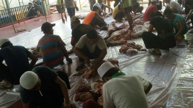 Pemotongan hewan kurban di Rumah Tahanan Cilodong, Depok, Rabu, 22 Agustus 2018.
