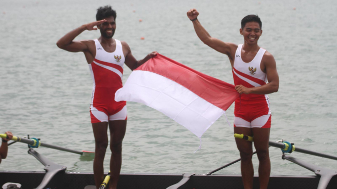 Indonesia Raih Emas Dayung Kelas Ringan Delapan Putra