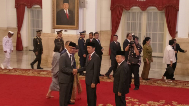 Pelantikan Agus Gumiwang sebagai Menteri Sosial di Istana Negara, Jakarta
