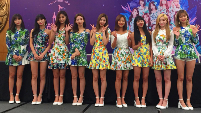 Girlband K-Pop Asal Korea TWICE Jelang Konser di Indonesia