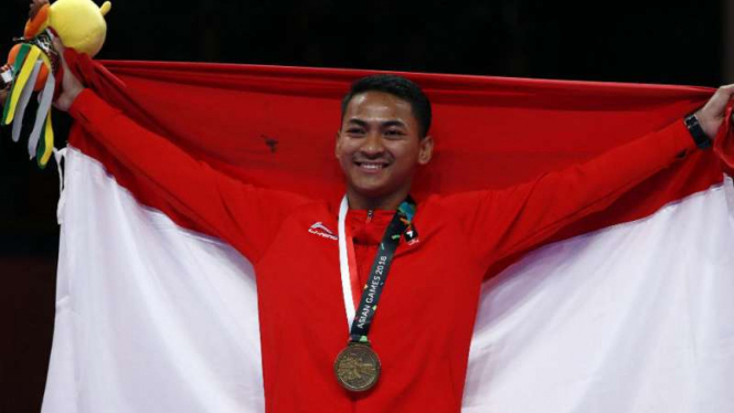 Atlet karate Indonesia, Ahmed Zigi Zaresta, meraih medali perunggu.