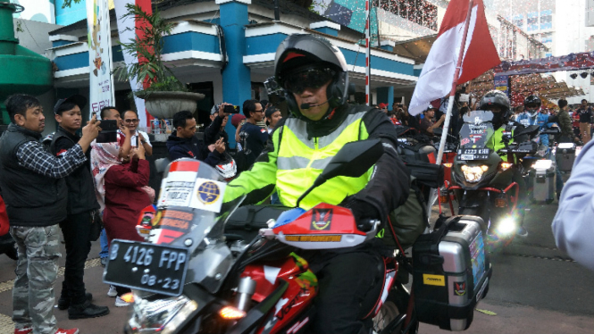 Gunadi, biker Indonesia yang keliling dunia