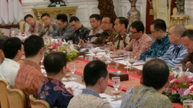 Presiden Joko Widodo bertemu dengan para pengurus Kadin Indonesia di Istana Negara, Jakarta, Senin, 27 Agustus 2018.