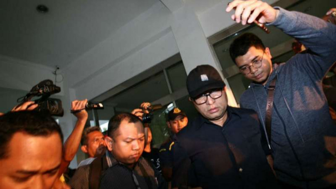 Ketua PN Medan, Marsudin saat keluar dari Kantor Kejati Sumut di Medan