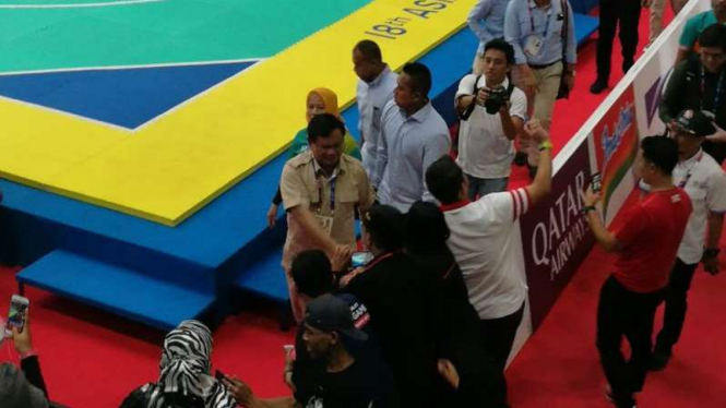Prabowo Subianto hadiri partai final pencak silat Asian Games di Padepokan Pencak Silat, TMII, Jakarta Timur, Rabu (29/8/2018).