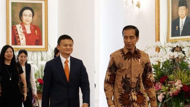 Presiden Joko Widodo dan pendiri Alibaba Group, Jack Ma.