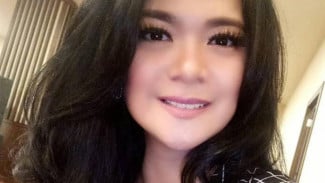 Shezy Idris Gugat Cerai Suami