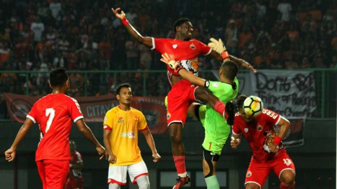 Pertandingan uji coba antara Persija Jakarta melawan Selangor FA