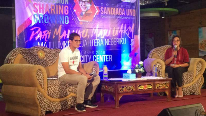 Calon wakil presiden Sandiaga Uno dalam forum bincang-bincang bersama para pelaku UMKM di Ambon City Centre pada Jumat, 7 September 2018.