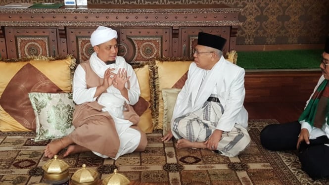 KH Ma'ruf Amin menyambangi Majelis Az Zikra pimpinan Ustaz Arifin Ilham