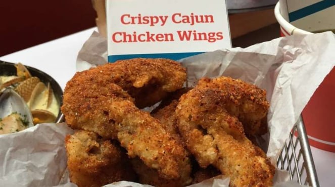 Chrispy Cajun Chicken Wings