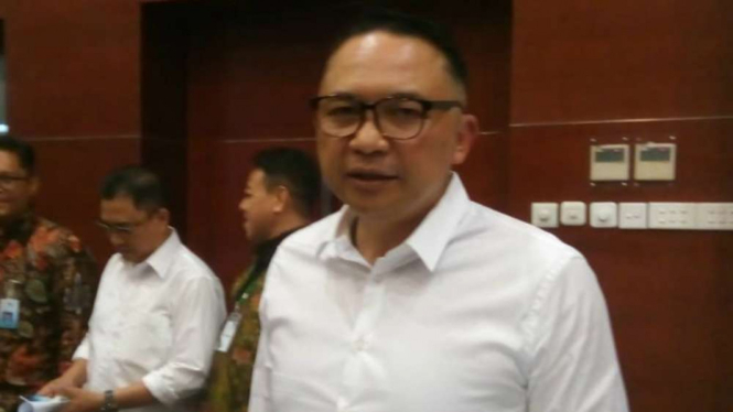 Direktur Utama PT Garuda Indonesia Ari Askhara.