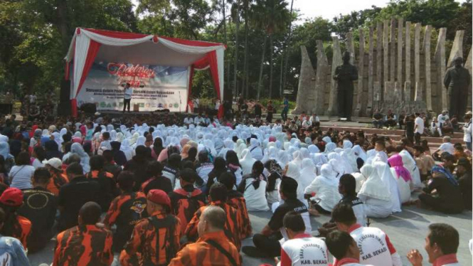 Deklarasi pemilu damai di Tugu Proklamasi Jakarta, Minggu 16 September 2018. 