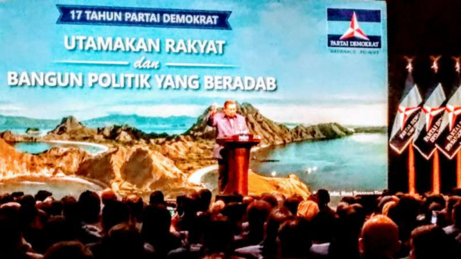 Ketua Umum Partai Demokrat Susilo Bambang Yudhoyono memberikan pidato politik