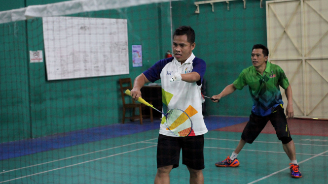 Melihat Atlet Para Badminton Berlatih