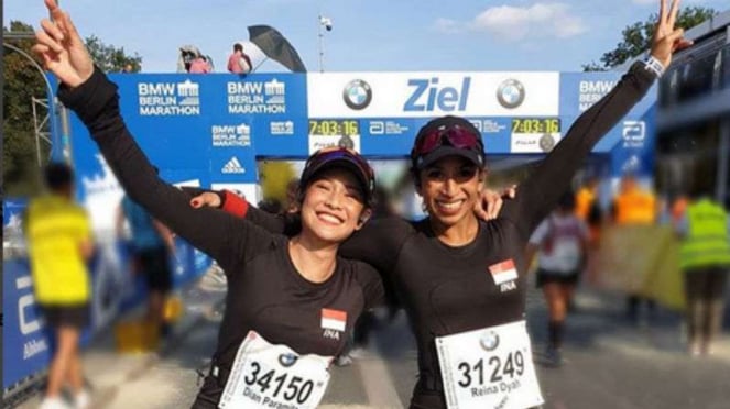 Dian Sastro saat ikut Marathon Berlin 2018.