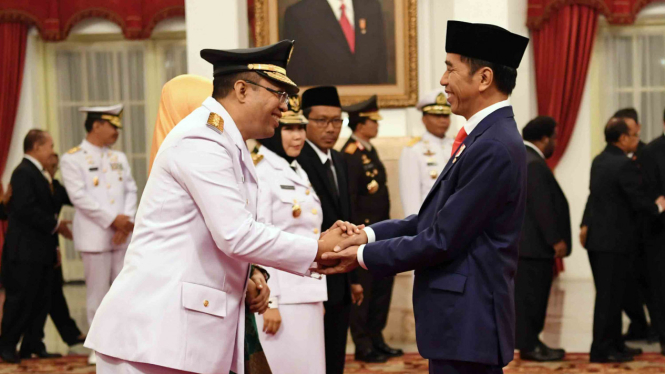 Demokrat Kenapa Gubernur Yang Baru Dilantik Dukung Jokowi