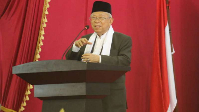 KH Ma'ruf Amin memberi kuliah umum di Universitas Syiah Kuala Banda Aceh.