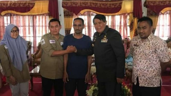 Subandi bin Sattu dan Bupati Bulukumba, Andi Sukri Sappewali