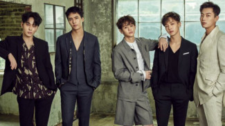 Highlight Bakal Comeback dan Rayakan Debut Grup yang Ke-15