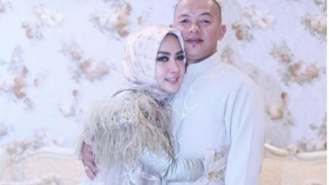 Syahrini dan kakak kandungnya, Ridwan Zaelani