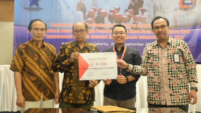 Kolaborasi Smartfren dengan Perpustakaan Nasional