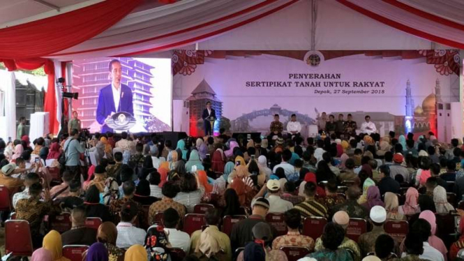 Presiden Jokowi di Depok, Jawa Barat, Kamis, 27 September 2018.