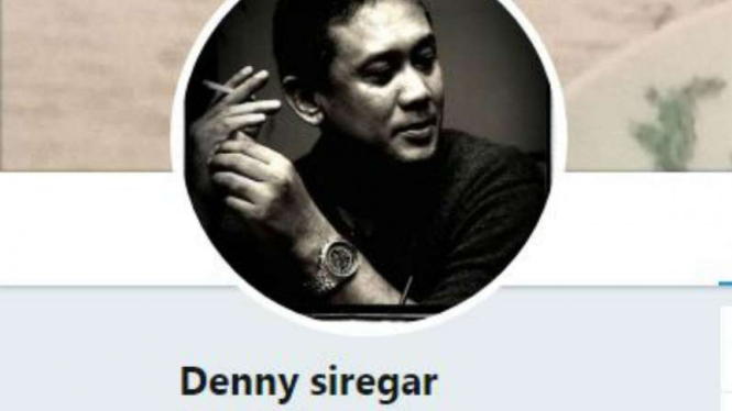 Akun Twitter Denny Siregar