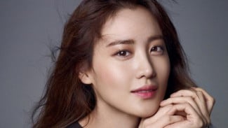 Insiden Artis Cantik Korea Tertukar di Karpet Merah Fantastic Beasts