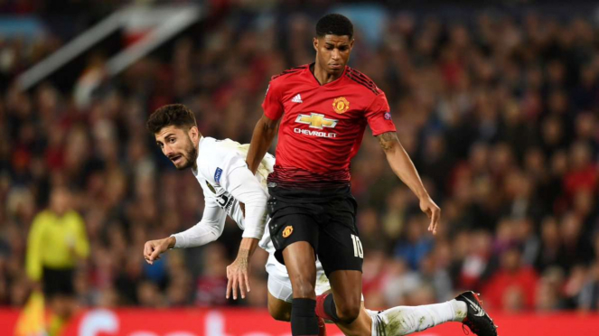 Pemain Manchester United, Marcus Rashford, saat hadapi Valencia