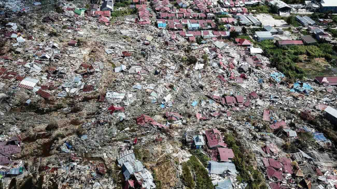 Kerusakan akibat gempa 7,4 pada skala richter (SR) di kawasan Kampung Petobo, Palu, Sulawesi Tengah.