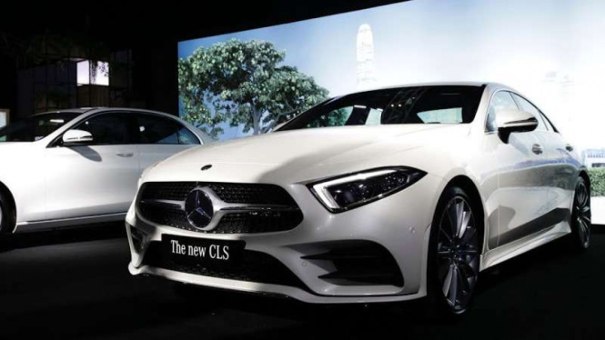 New Mercedes-Benz CLS 350 Coupe