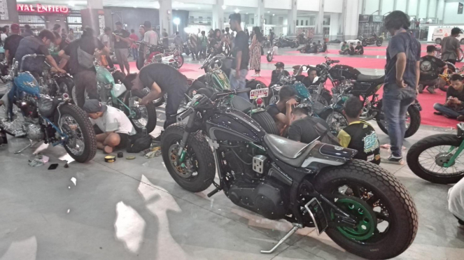 Ratusan Motor Custom di Kustomfest 2018