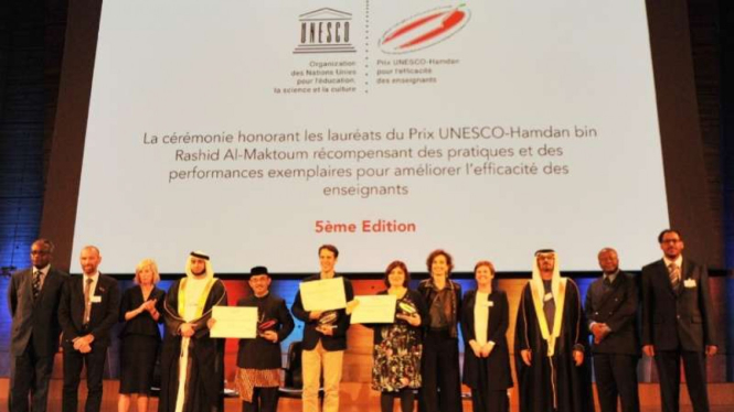 Indonesia berhasil mendapatkan penghargaan UNESCO-Hamdan bin Rashid Al-Maktoum Prize di Paris.