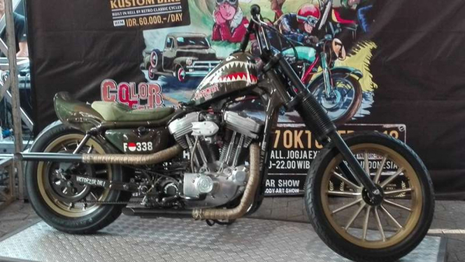 Harley Davidson Sportster Custom.