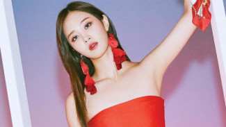 Heboh Yuri SNSD Dibilang Pakai Batik, Ini Faktanya