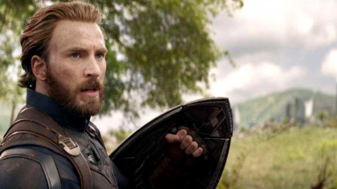 Chris Evans Sebagai Captain America