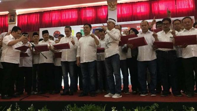  Erick Thohir melantik tim kampanye daerah untuk 27 Kabupaten Kota di Jawa Barat