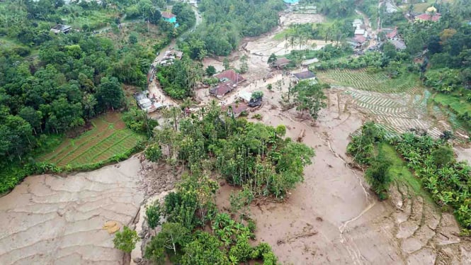 Kondisi pasca banjir bandang di Jorong Tanah batu Piyubuah, Kenagarian Tanjung Bonai, Kecamatan lintau Buo Utara, Kabupaten Tanah Datar, Sumatera Barat