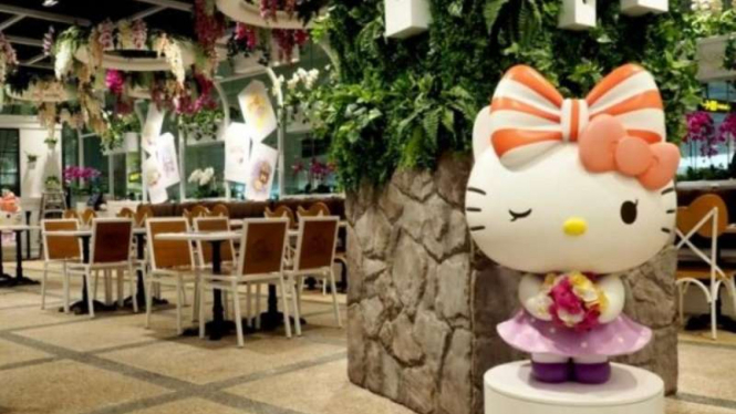Kafe Hello Kitty Singapura