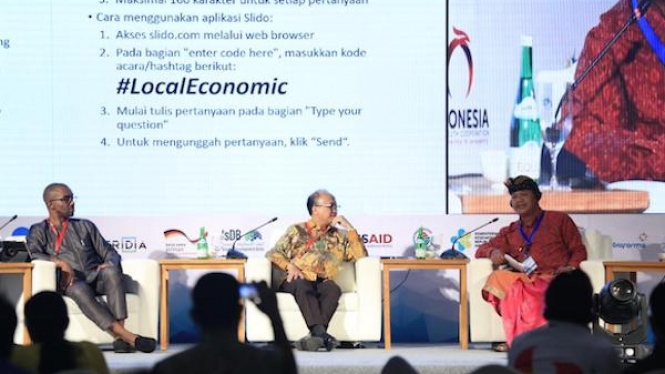  Four High-Level Meeting on Country-Led Knowledge Sharing, Bali, Senin (15/10).
