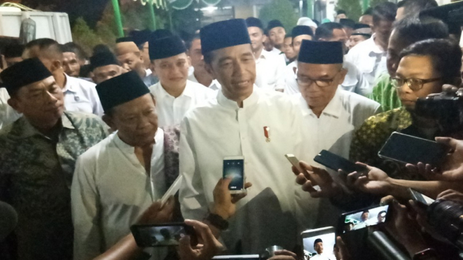 Presiden Jokowi di Pesantren Girikesumo, Mranggen, Kabupaten Demak Jawa Tengah