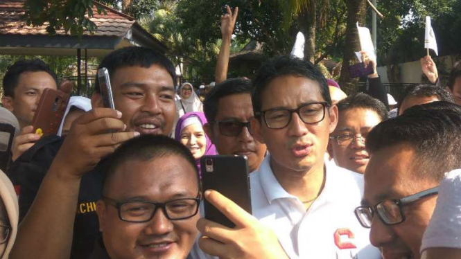 Calon Wakil Presiden Sandiaga Uno di Pamulang, Tangerang Selatan. 