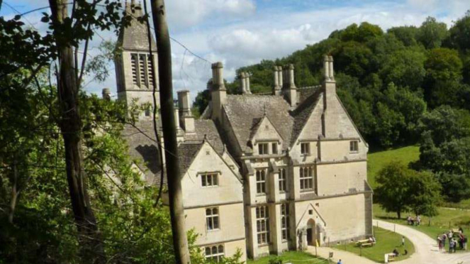 Woodchester Mansion, Sotswolds, Inggris
