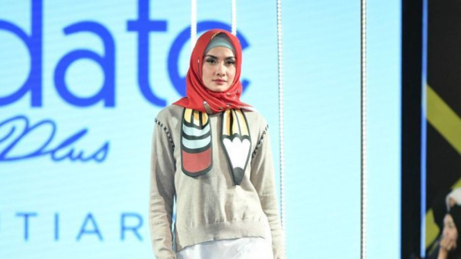 Baju rancangan mahasiwa desainer asal Indonesia, Reyna Hanifa di Adelaide Fashion Festival.