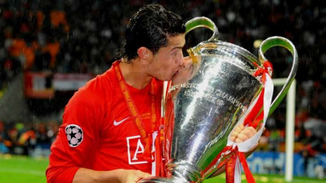 Cristiano Ronaldo mengantar Manchester United juara Liga Champions