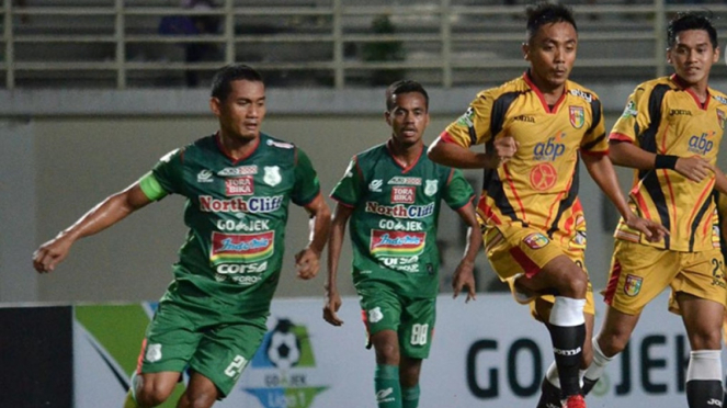 Pertandingan PSMS vs Mitra Kukar