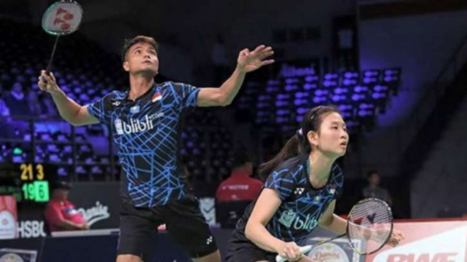 Ricky Karandasuwardi/Debby Susanto