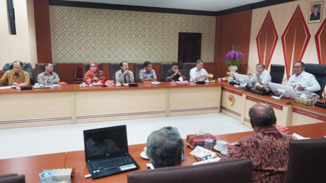 Suasana Rapat Pansus RUU Daerah Kepulauan dengan Pemprov NTT