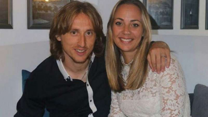 Luka Modric dan istrinya Vanja Bosnic.